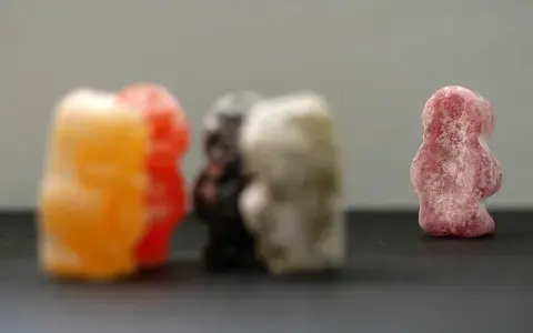 Jak przezwyciężyć lęk przed ludźmi i odzyskać pewność siebie