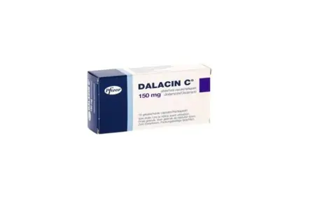Opakowanie leku Dalacin C 150 mg, zawierającego klindamycynę, stosowanego w leczeniu infekcji bakteryjnych.