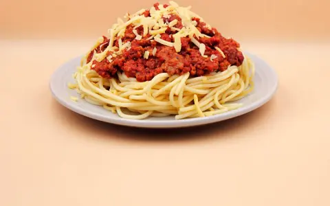 Zdrowe spaghetti z mięsem drobiowym – szybki przepis na obiad