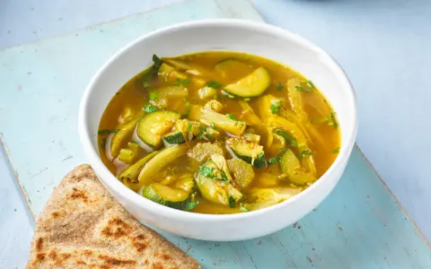 Minestra di Zucchine: Ricette Facili, Veloci e Gustose