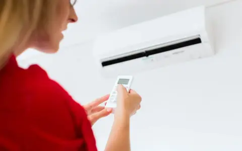 Jak wyłączyć klimatyzację w hotelu – proste kroki, które pomogą