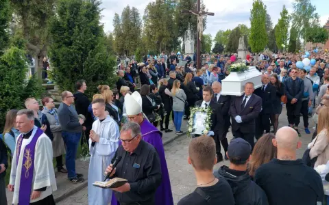 Potrzebujesz daty pogrzebu w Częstochowie? Oto jak ją znaleźć