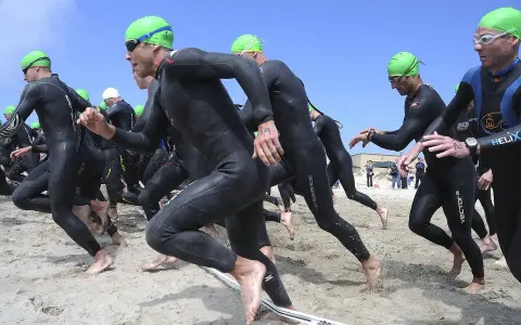Triathlon dla biegaczy: Jak zacząć i ile kosztuje debiut?