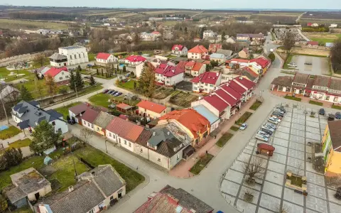 Wycieczki po Polsce: Ukryte perełki i nowe trendy, które musisz znać