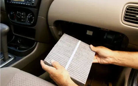 Gdzie jest filtr kabinowy w Jeep Commander? Oto, co musisz wiedzieć