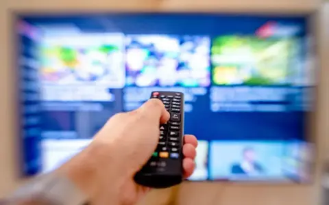 Jak zainstalować HBO na TV krok po kroku – proste rozwiązania dla każdego telewizora