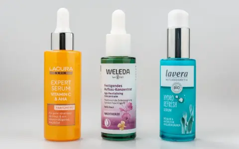 Bio-Kosmetik Test: Testsieger, Siegel & Greenwashing entlarven