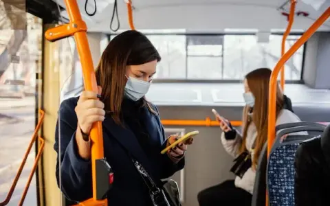 Ile osób może być w autokarze? Sprawdź, zanim zarezerwujesz!