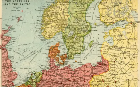 Il mare del Nord, dove si trova la Danimarca, è un'area marittima vitale tra la Gran Bretagna e l'Europa continentale.