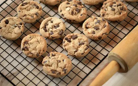 Pieguski jak ze sklepu? Zrób je w domu! Sekrety idealnych ciastek.