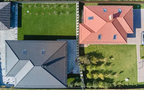 Jak zrobić drzwi łamane DIY i oszczędzić? Poradnik krok po kroku