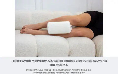 Poduszka między kolana zapewnia komfort i wsparcie podczas leżenia. Idealna dla osób szukających ulgi.