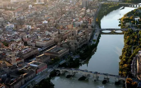 Zaragoza y alrededores: Tu guía para un viaje inolvidable