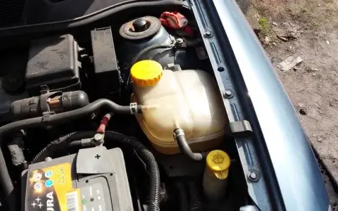 Ile wchodzi płynu do chłodnicy Citroen Xsara? Sprawdź, ile potrzebujesz