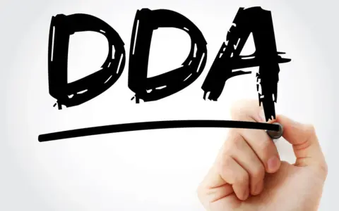 DDA: Objawy psychiczne. Czy przeszłość kształtuje Twoje dziś?