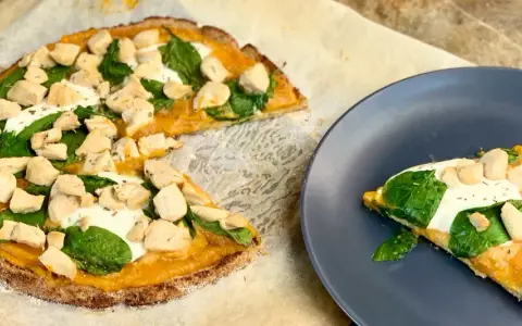 Pizza aux légumes : Pâte parfaite, garniture savoureuse, cuisson pro