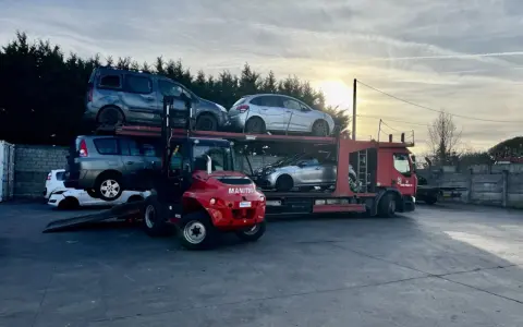 Casse auto : Pièce d'occasion sûre, économisez jusqu'à 75%
