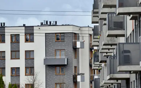 Czy za wynajem płaci się z góry? Oto, co musisz wiedzieć
