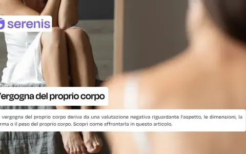 Persona seduta, che si guarda allo specchio, con un'espressione di disagio. Il testo parla di vergognarsi del proprio corpo.