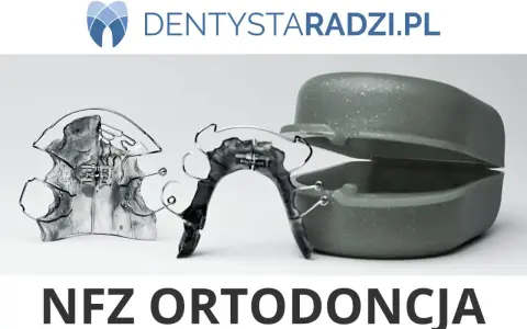 Aparat estetyczny ortodontyczny i jego pudełko. NFZ ortodoncja.
