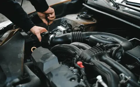 Falujące obroty? Objawy uszkodzonego silnika krokowego diagnoza