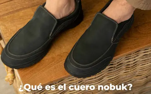 Zapatos negros de cuero nobuk, suaves y cómodos. Descubre qué es el cuero nobuk y su tacto único.