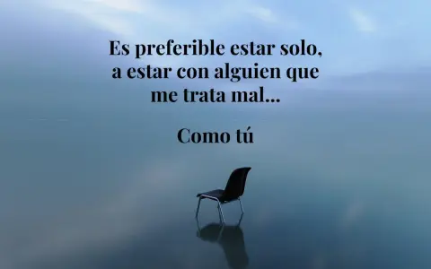 Silla vacía, reflejo de indirectas frases para personas tóxicas. Prefiero estar solo que mal acompañado.