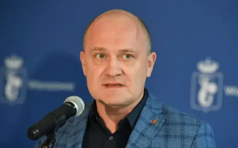 Prezydent Szczecina: Gdzie mieszka Piotr Krzystek? Jawność vs. prywatność