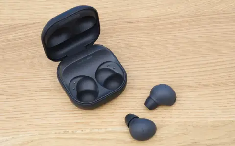 AirPods vs. Galaxy Buds: Welcher Kopfhörer passt zu dir?