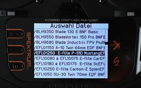 Spektrum TX One: Auswahl Datei zeigt Modelle wie E-flite P-51D Mustang.
