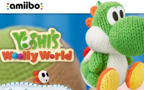 Yoshi de lana, protagonista de Yoshi's Woolly World, posa junto a un Shy Guy. ¡Un amiibo de lana listo para la aventura!