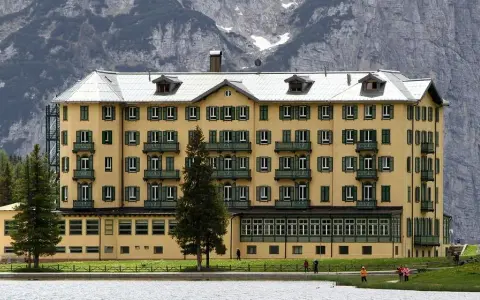 Jak otworzyć hotel - kluczowe kroki i wymagania, które musisz znać