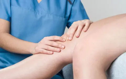 Rehabilitacja: Co to jest, jakie są rodzaje i jak wrócić do formy?