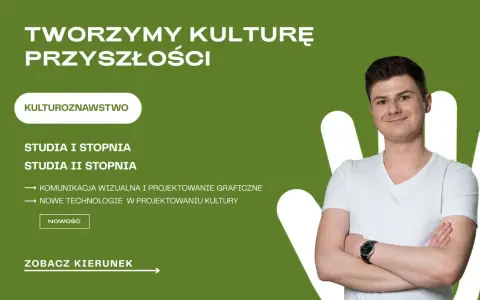 Młody mężczyzna z uśmiechem, zachęca do studiów kulturoznawczych, w tym projektowania graficznego.