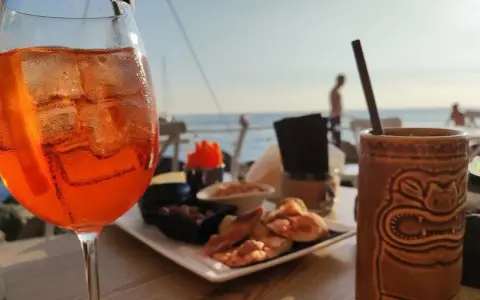 Ristorante Spritz: l'abbinamento perfetto tra cocktail e cucina tipica
