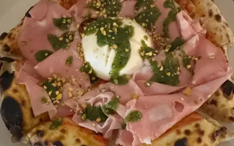 Emporio gastronómico Salou: delicias italianas y alta calidad garantizada