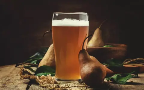 Jak zrobić grzane piwo? Idealny przepis krok po kroku!