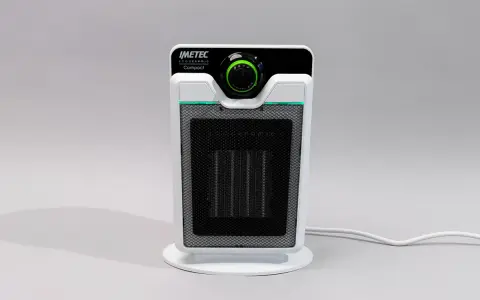 Termoventilatore ceramico Imetec: scopri come funziona per un riscaldamento rapido ed efficiente.