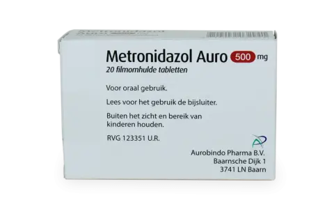 Opakowanie leku Metronidazol Auro 500 mg, zawierające 20 tabletek. Przeznaczony do stosowania doustnego.