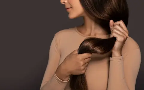 Keratin für Haare: So reparieren Sie geschädigtes Haar effektiv