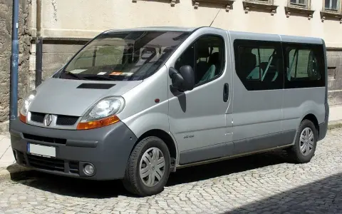 Ile waży bus 9 osobowy? Sprawdź, zanim podejmiesz decyzję