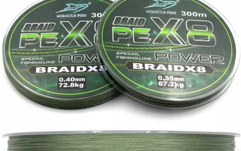 Plecionka na szczupaka: 0.35mm (67.2kg) i 0.40mm (72.8kg). Idealna do połowu dużych ryb.