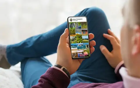 Zdjęcia z telefonu u fotografa: Jak wywołać i nie żałować?