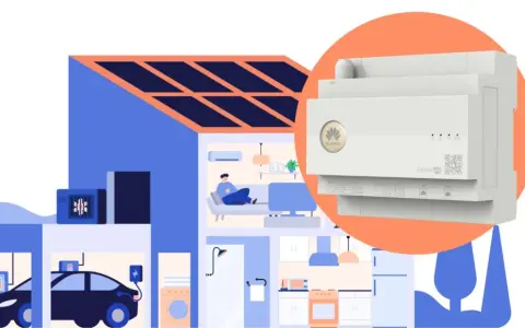 En illustration av ett smart hem med solpaneler, elbil och en Huawei växelriktare som styr energin.