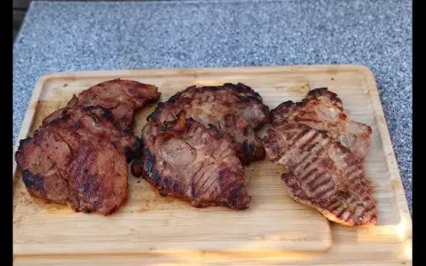 Marynata do karkówki na grilla: idealna? Poznaj triki grillmastera!