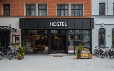 Hotel czy hostel? Poznaj kluczowe różnice i wybierz idealne zakwaterowanie