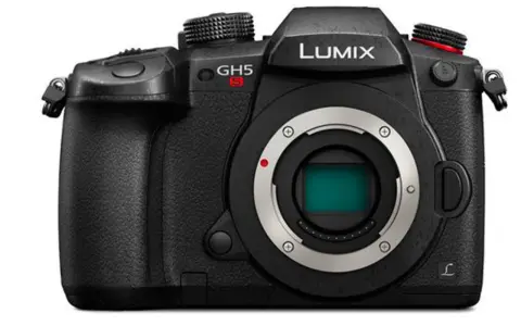Corpo macchina Lumix GH5 S, pronto per catturare ogni dettaglio.