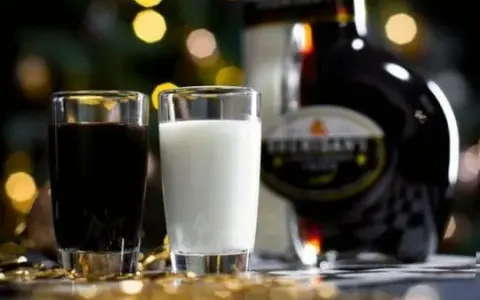 Najlepsze drinki z sheridanem, które zaskoczą Twoje podniebienie