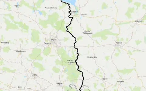 Mapa pokazuje przebieg szlaku rowerowego Odra-Nysa, łączącego Świnoujście z okolicami Wałbrzycha, przez Szczecin, Gorzów Wlkp. i Wrocław.