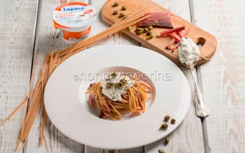 Pasta con Speck: Ricetta Facile, Varianti e Segreti per un Piatto Perfetto
